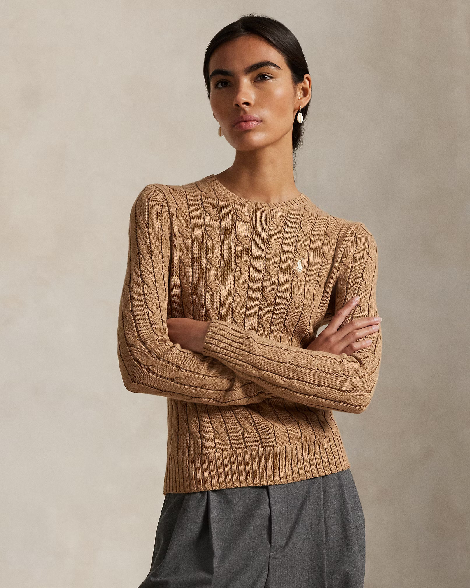 Pullover aus Baumwolle-Kaschmir im Zopfstrick